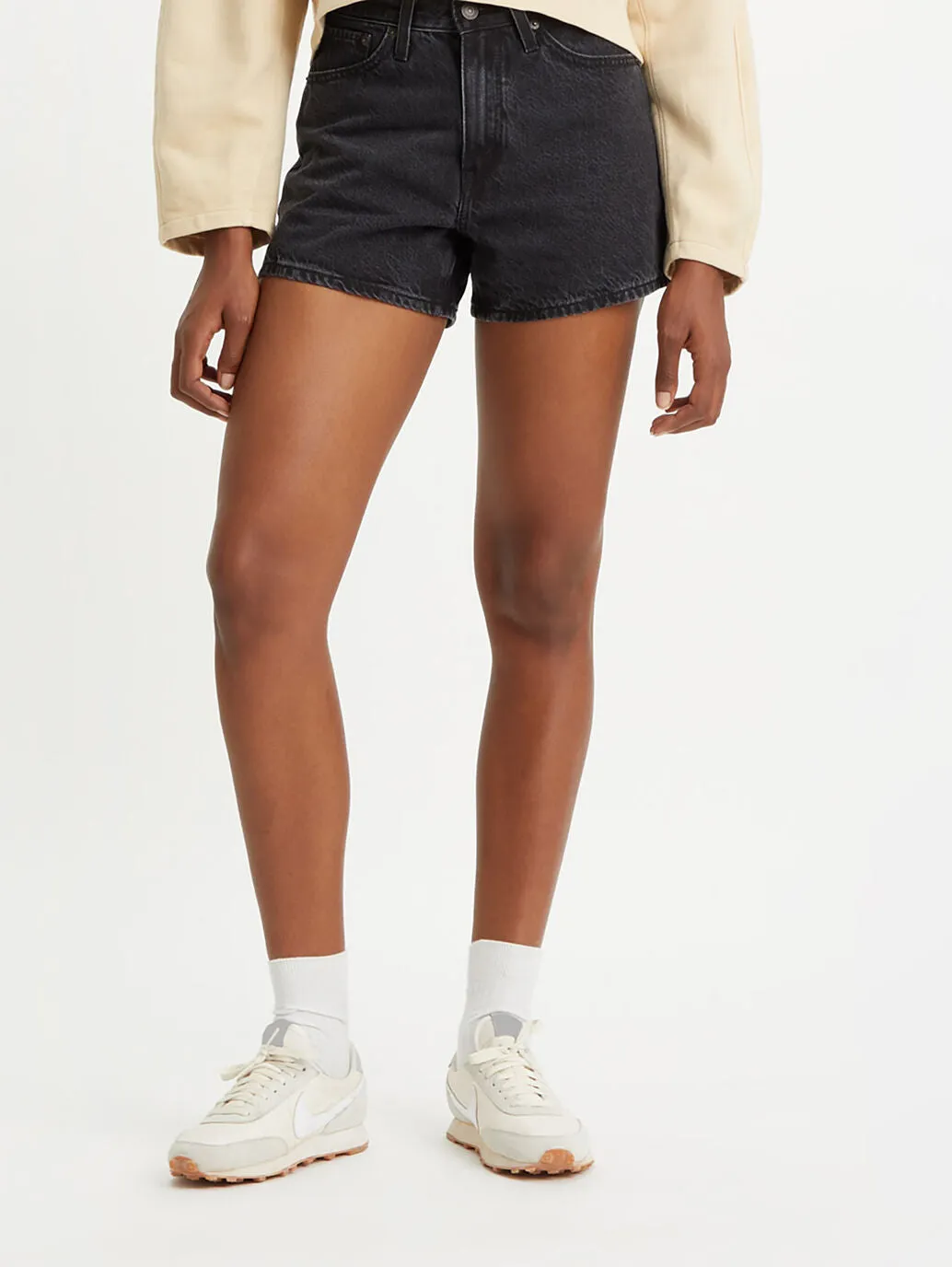 80s Mom Short - Not to Interupt