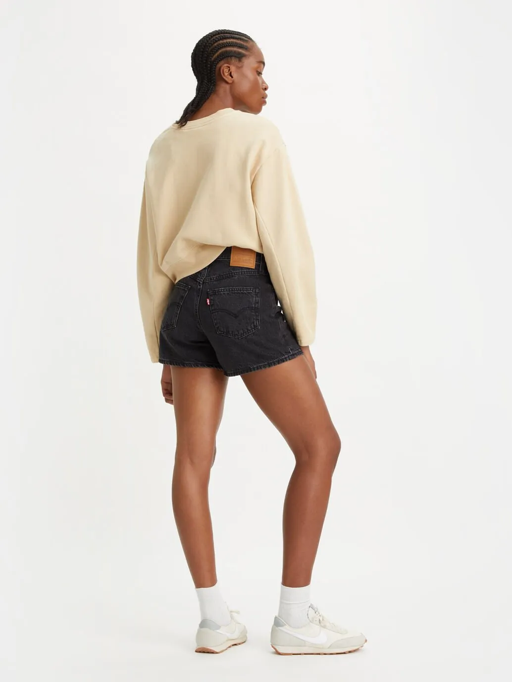80s Mom Short - Not to Interupt