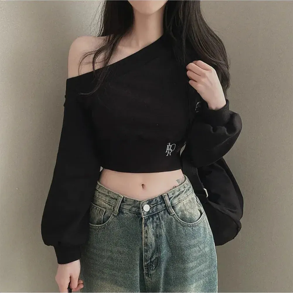 Asymmetrisches Crop Sweatshirt mit Einseitigem Ausschnitt