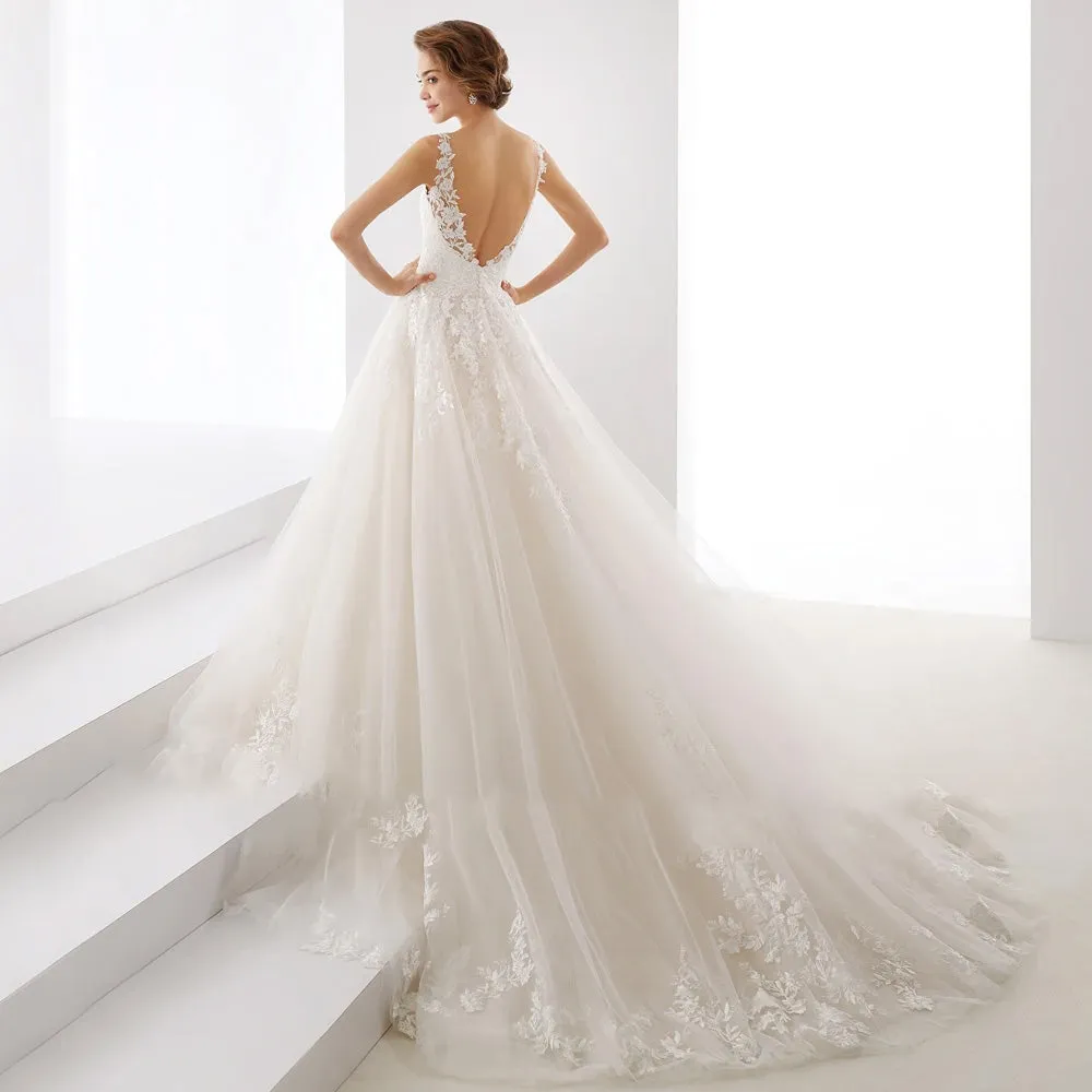 Sweetheart A-Line Wedding Dresses Sexy Backless Appliques Beaded Court Train Tulle Bride Gown